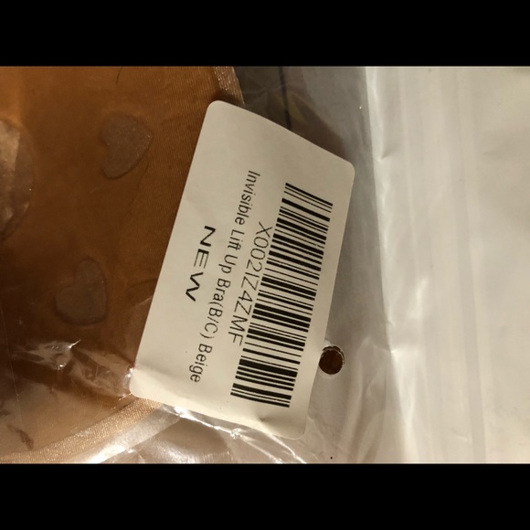 Strapless Lift Up Invisible Bra and Tape - Picture 6 of 7